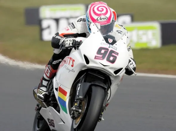 bsb pre thruxton riders 2