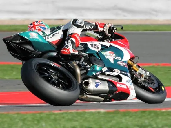 bsb qualifying silverstone 2013 2