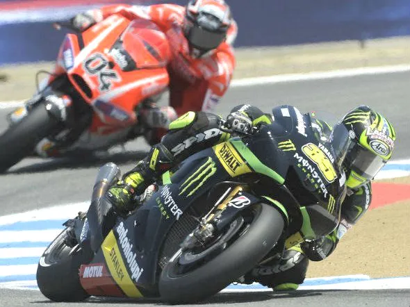 cal crutchlow ducati 3