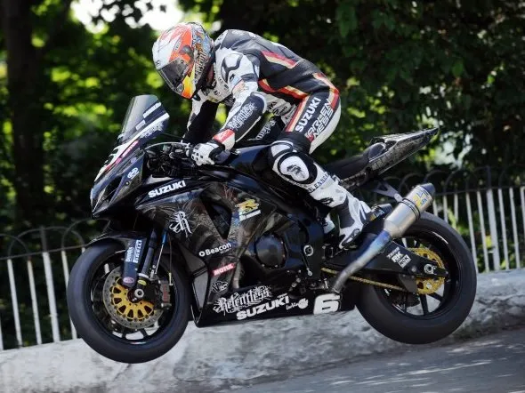 cameron donald jump tt2010