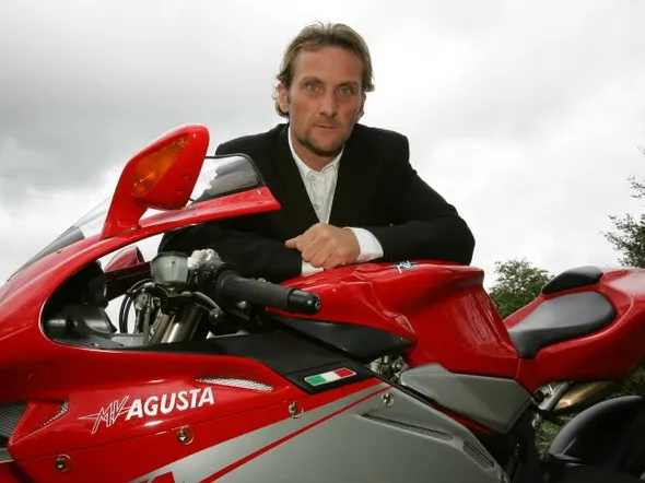 carl fogarty mv agusta