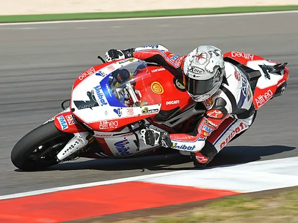 carlos checa ducati1198 portimao 2011