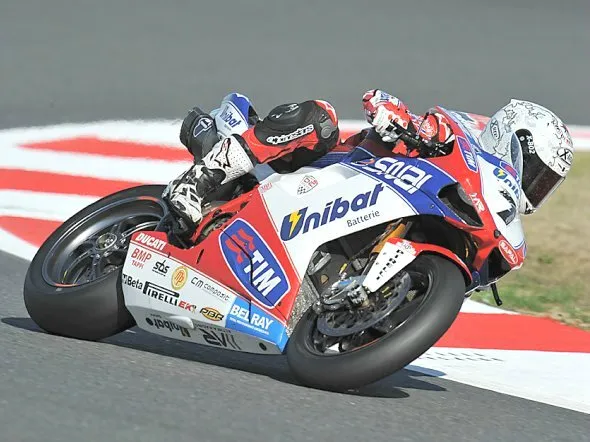carlos checa magny cours 2012