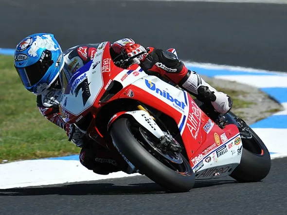 carlos checa phillip island gara1