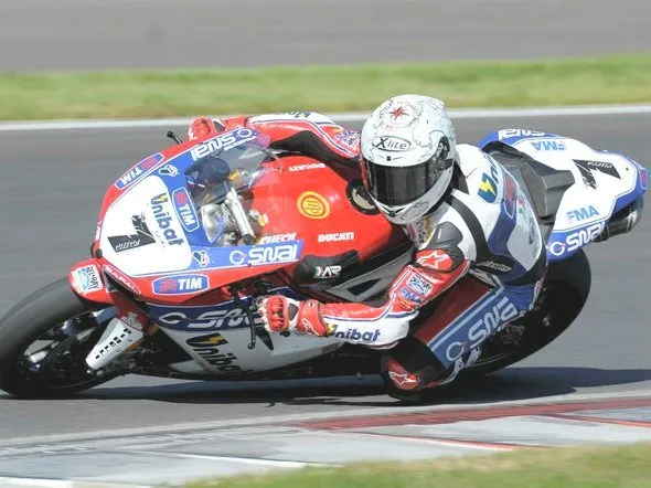 carlos checa preview nurburgring 2012