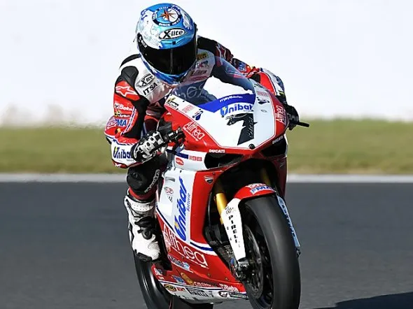 carlos checa prove1 portimao 2011