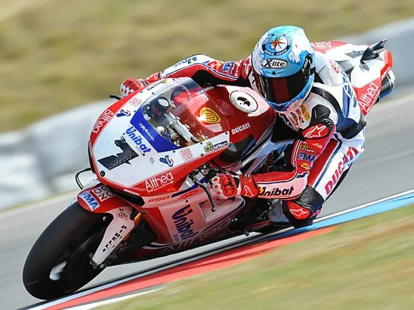 carlos checa qualifiche2 brno 2011