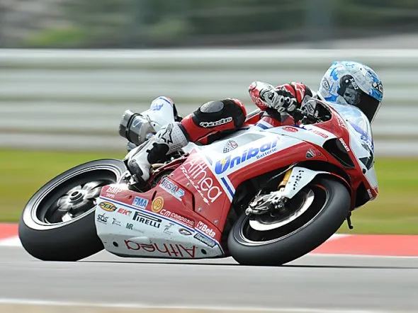 carlos checa qualifiche2 nurburgring 2011