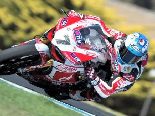 carlos checa superpole pi 2013
