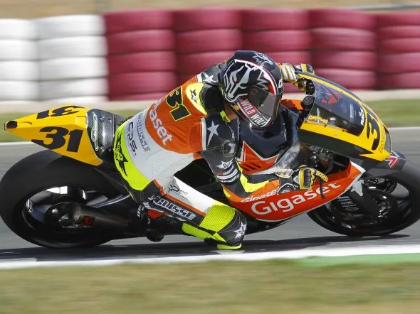 carmelo morales cev moto2 pole albacete