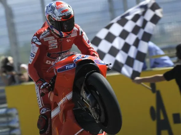casey stoner aragon 2010