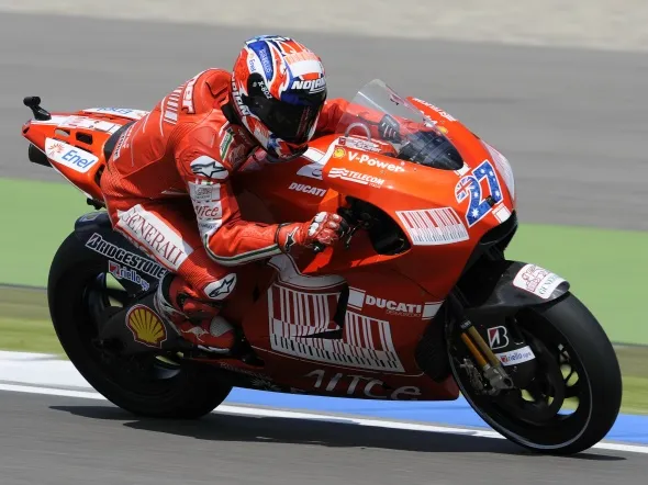 casey stoner assen practice 2009