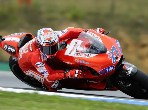 casey stoner motogp qualifiche brno 2010