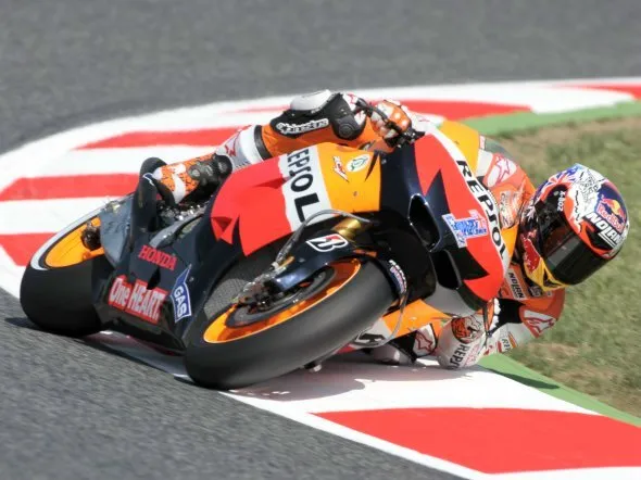 casey stoner pole barcellona 2012