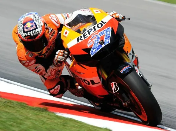 casey stoner pre valencia 2011