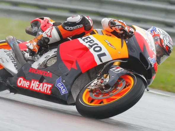 casey stoner qp sachsenring 2012