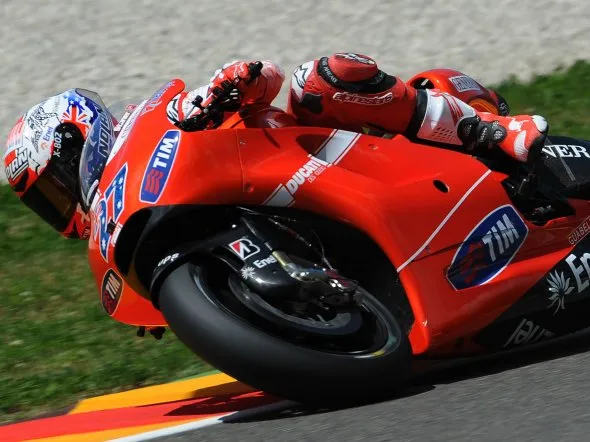 casey stoner qualifiche motogp mugello 2010