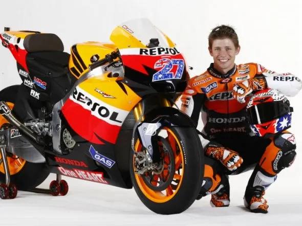 casey stoner repsol honda team 2011 1