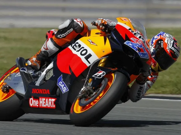 casey stoner sachsenring day1 2011
