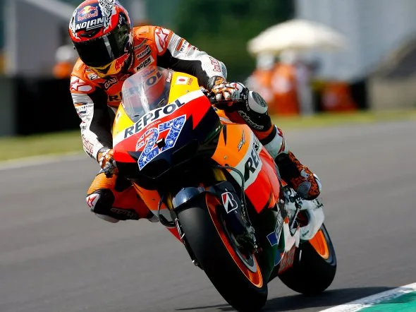 casey stoner test mugello 2011 1