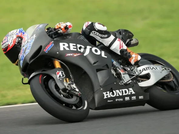 casey stoner test rcv motegi 2013