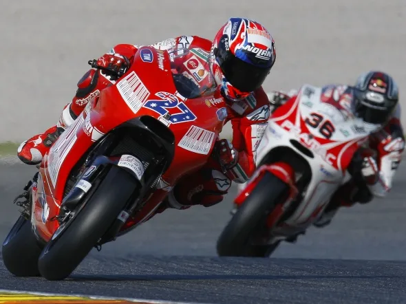 casey stoner valencia action gp 2009