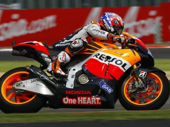 casey stoner warmup silverstone