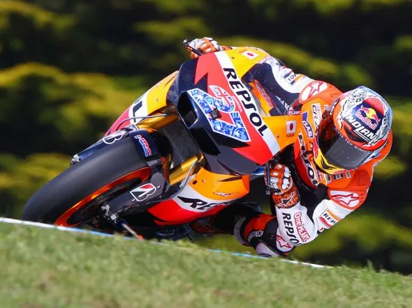 casey stoner world champion 2011 1