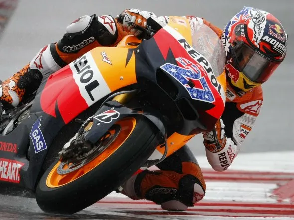 caseystoner gara silverstone 2011