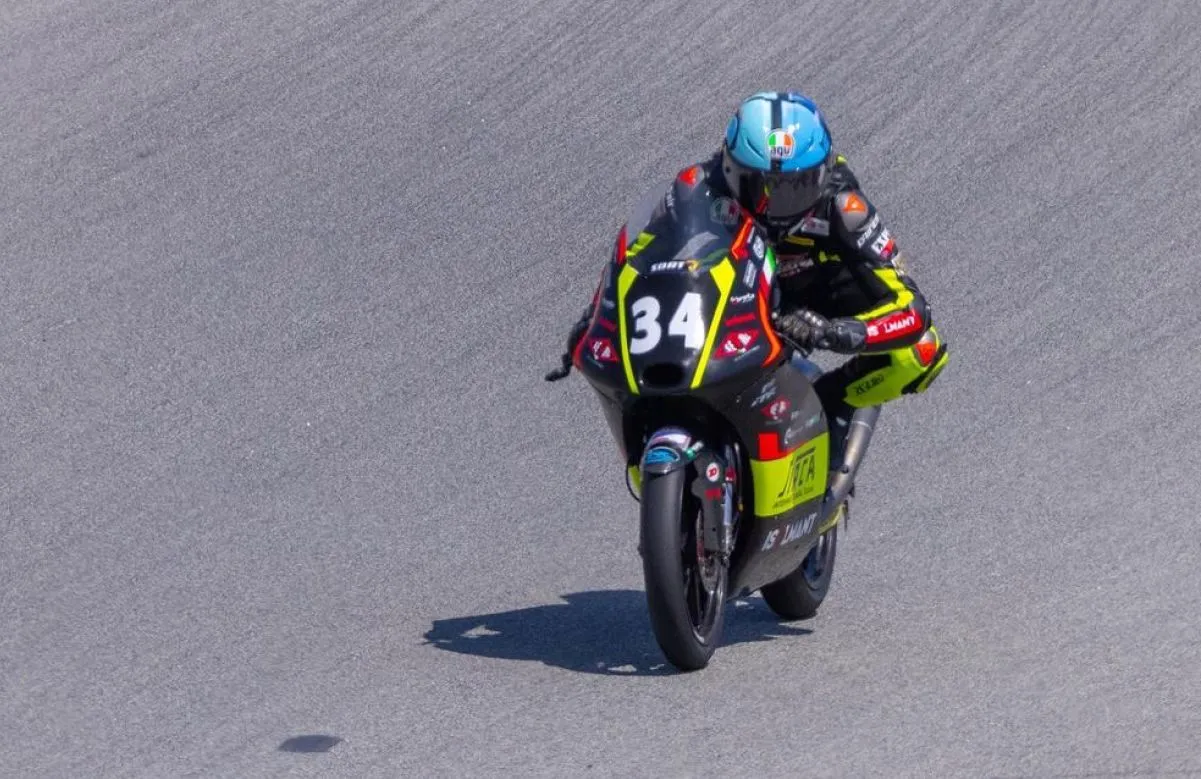 cesare tiezzi juniorgp moto3 barcellona