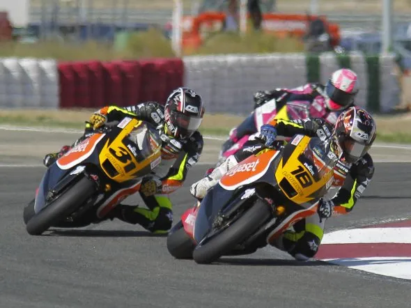 cev moto2 albacete 2011 action