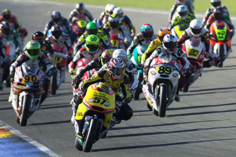 cev moto2 start valencia 2015