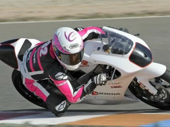 cev moto3 2012 girls 1