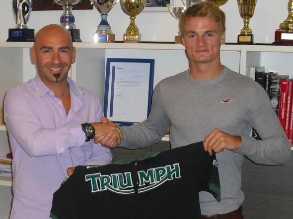 chaz davies be1 triumph