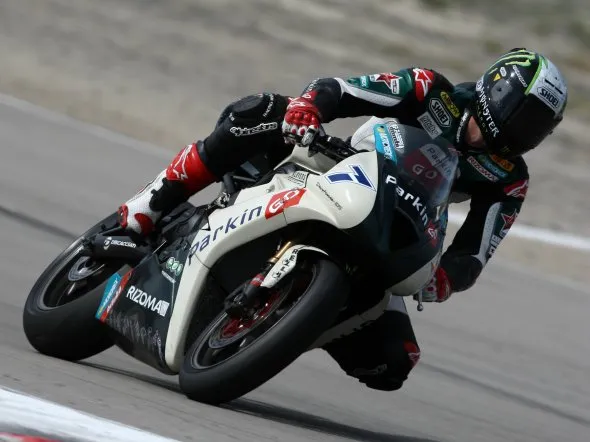 chaz davies miller triumphparkingobe1