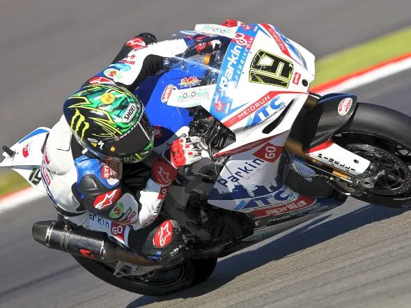 chaz davies nurburgring 2012