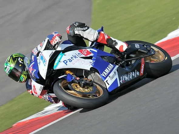 chaz davies win silverstone 2011 3