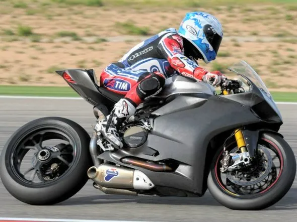 checa panigale1