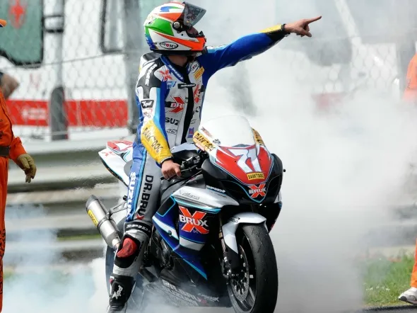claudio corti monza superstock 1000 win