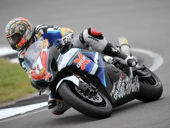 claudio corti superstock1000 doningtonpark