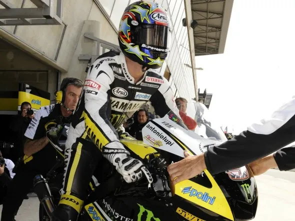 colin edwards box monster yamaha tech3