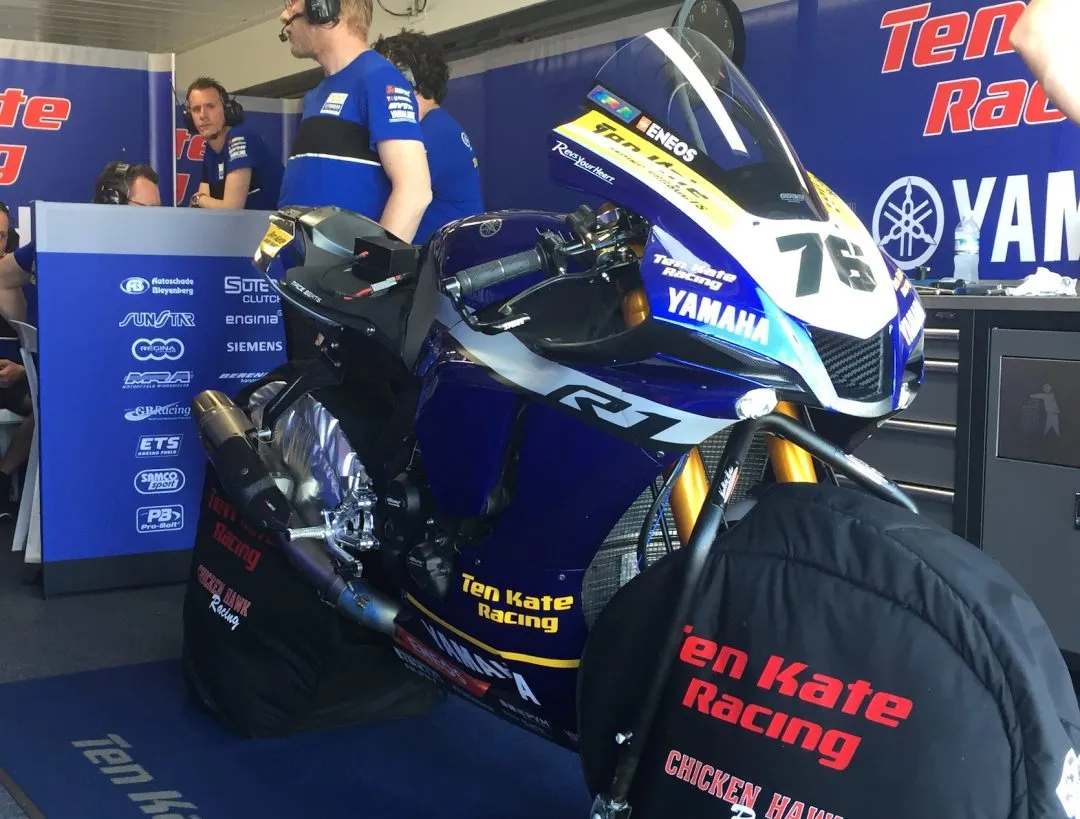 cover baz r1 e1582598526374