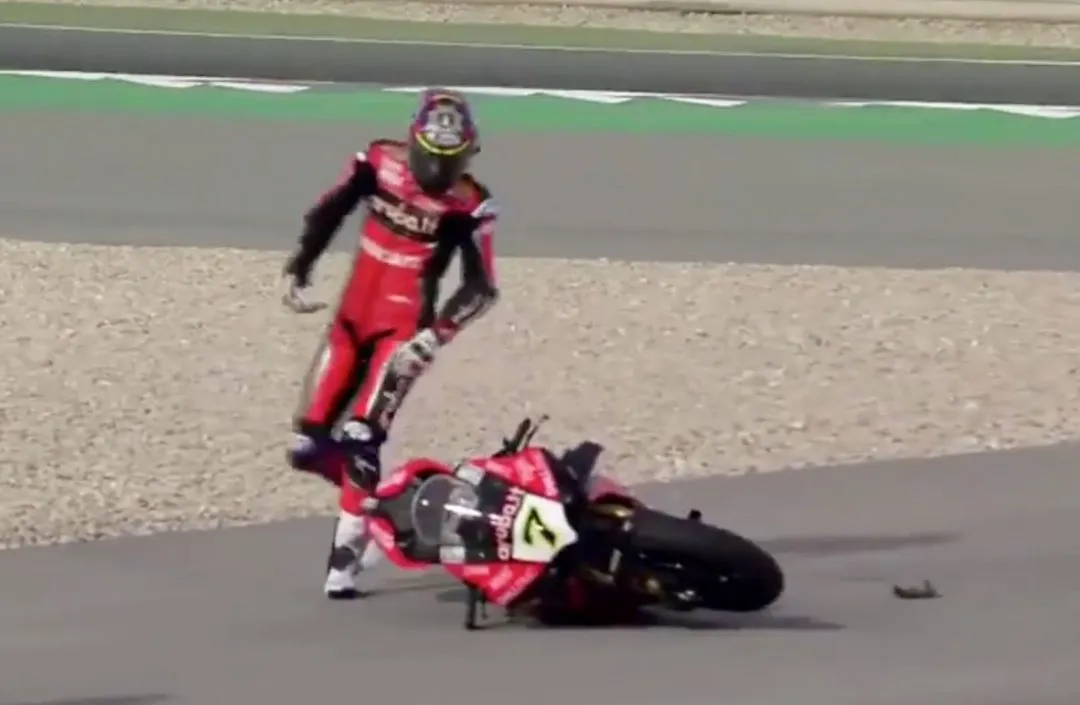 cover crash e1571932817682