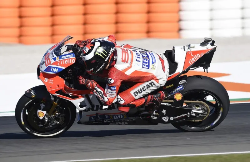 cover ducati 4 e1510333925774