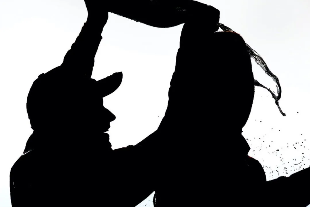 cover f1 e1589530271534