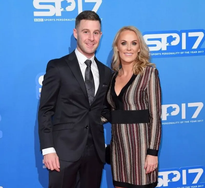 cover jr e tatia e1513687387347