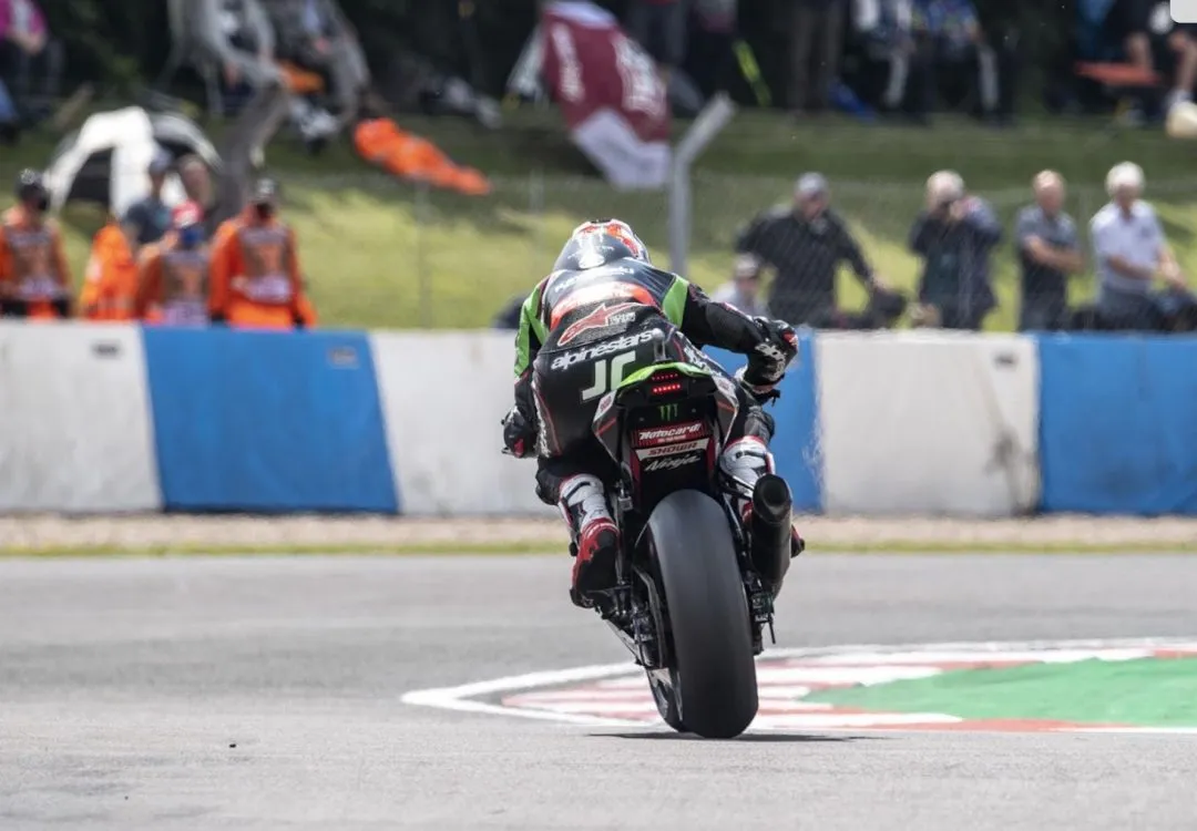 cover jr e1625386466533