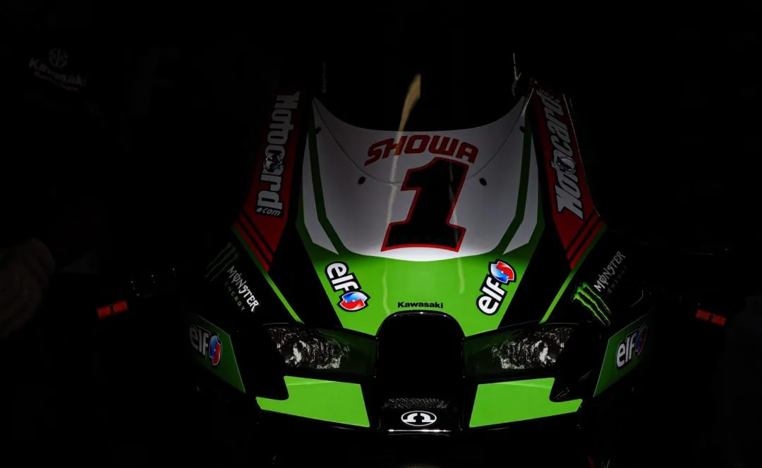 cover kawasaki e1621408931662