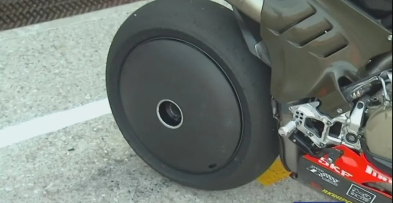 cover lenticolare apri