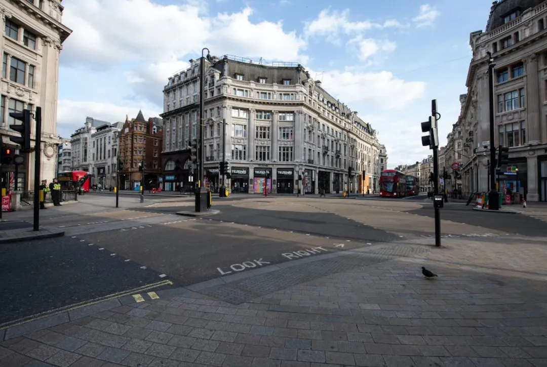 cover londra e1586094439226